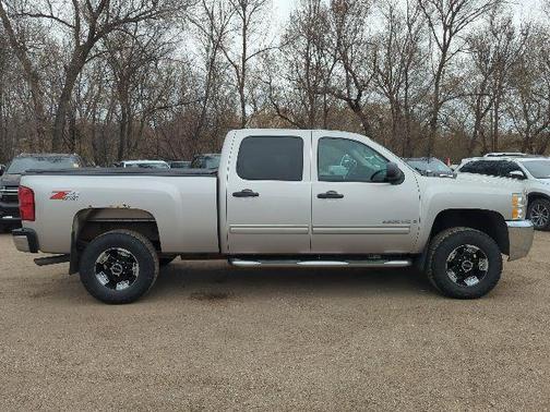Silver Birch Metallic 2009 Chevrolet Silverado 2500 LT Crew Cab