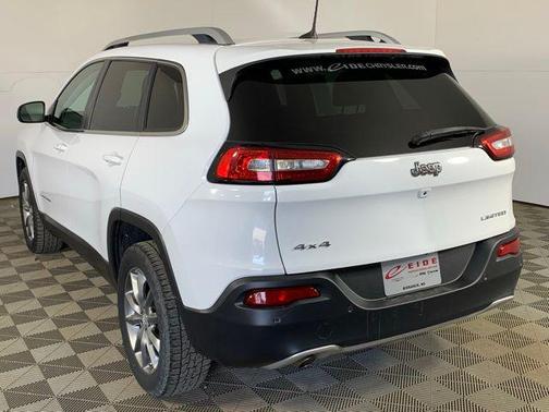Bright White Clearcoat 2018 Jeep Cherokee Limited