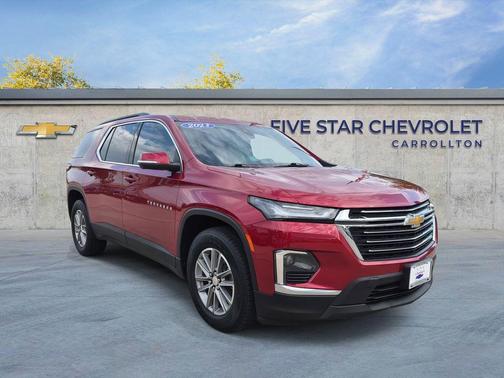 Radiant Red Tintcoat 2023 Chevrolet Traverse LT Cloth