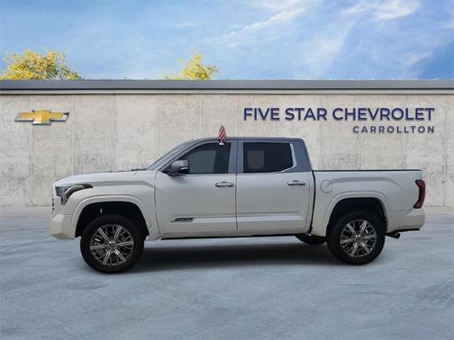 2024 Toyota Tundra Hybrid Capstone