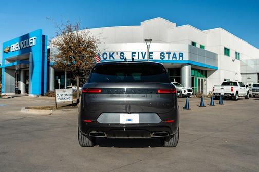 2024 Land Rover Range Rover Sport SE