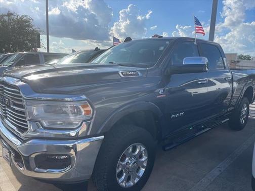 2022 RAM 2500 Laramie Crew Cab 4x4 6'4' Box