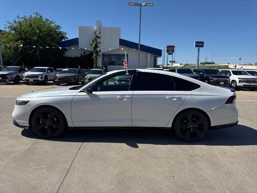2023 Honda Accord Hybrid Base