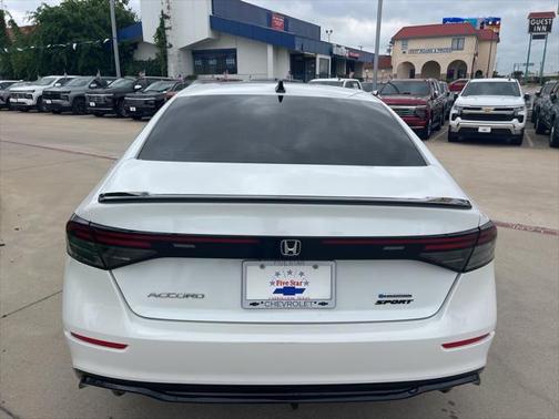 2023 Honda Accord Hybrid Base