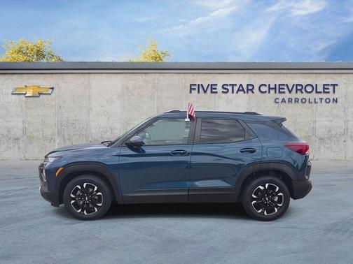 Pacific Blue Metallic 2021 Chevrolet Trailblazer LT