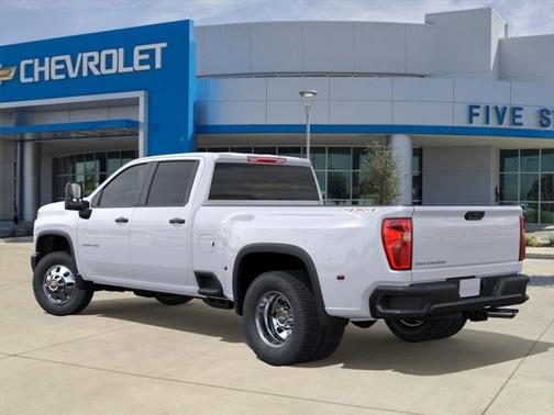 2025 Chevrolet Silverado 3500 WT