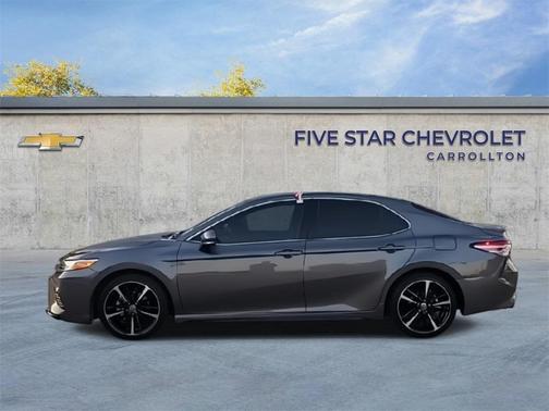 2020 Toyota Camry XSE