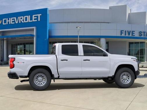 2025 Chevrolet Colorado WT