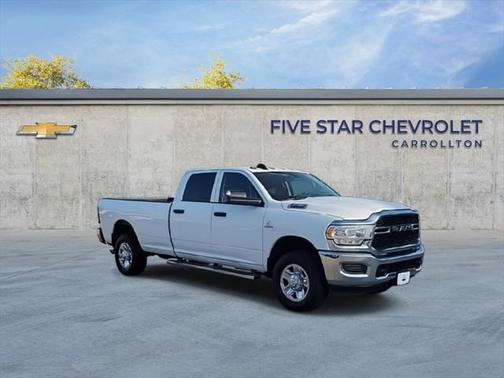 2020 RAM 2500 Tradesman Crew Cab 4X4 8' Box