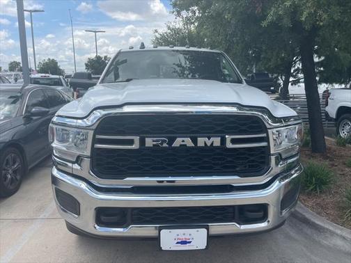 2020 RAM 2500 Tradesman Crew Cab 4X4 8' Box