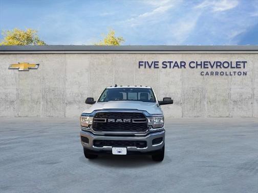 2020 RAM 2500 Tradesman Crew Cab 4X4 8' Box