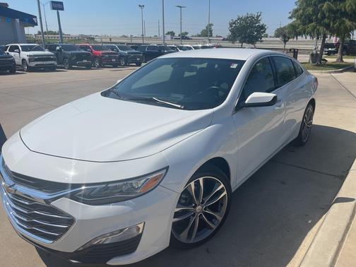2024 Chevrolet Malibu FWD 2LT