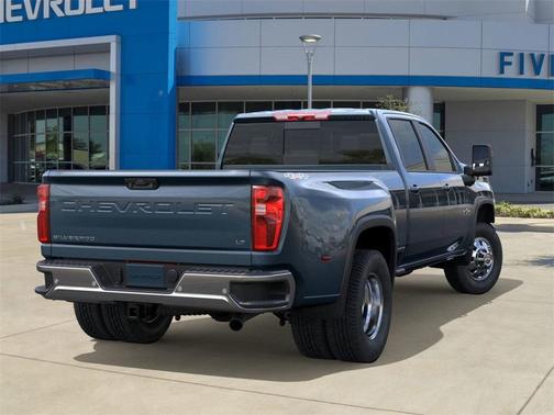 2026 Chevrolet Silverado 3500 LT