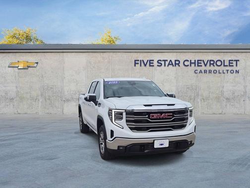 Summit White 2025 GMC Sierra 1500 SLT