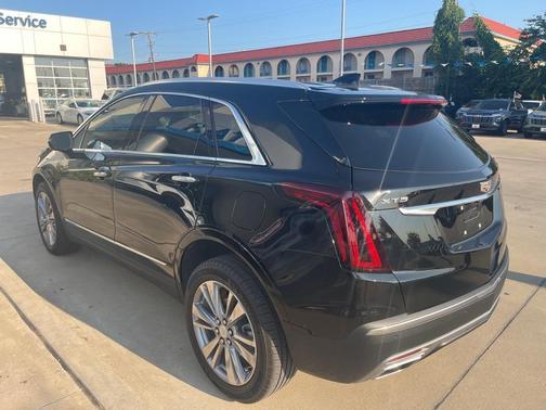 2024 Cadillac XT5 Premium Luxury
