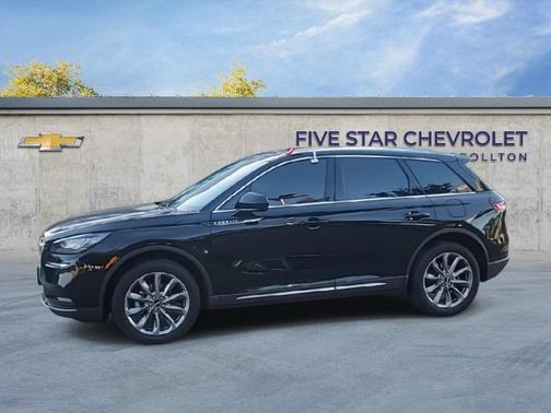 2022 Lincoln Corsair Standard