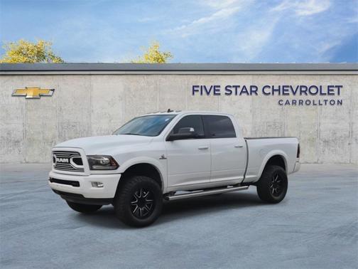 2018 RAM 2500 Laramie Crew Cab 4x4 6'4' Box