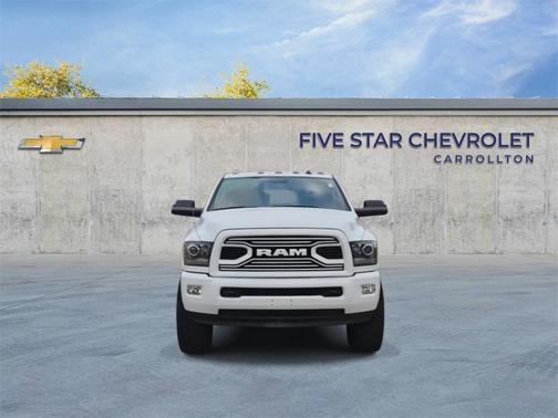 2018 RAM 2500 Laramie Crew Cab 4x4 6'4' Box