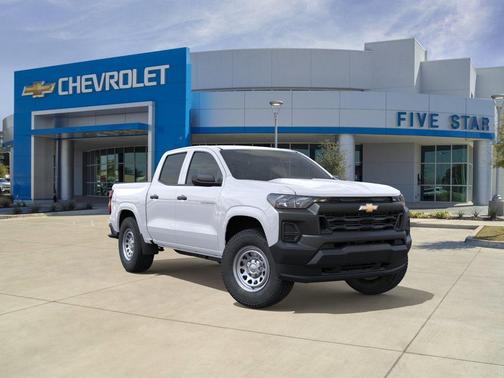 Summit White 2026 Chevrolet Colorado WT