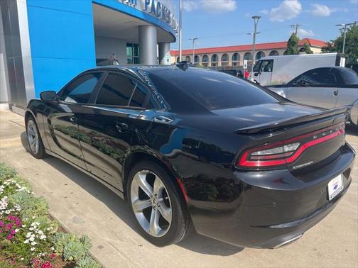 2017 Dodge Charger SXT