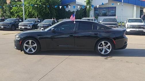 2017 Dodge Charger SXT