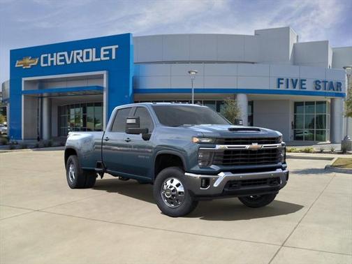 2025 Chevrolet Silverado 3500 LT