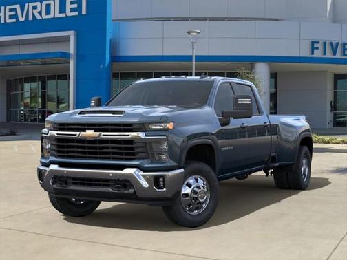 2025 Chevrolet Silverado 3500 LT