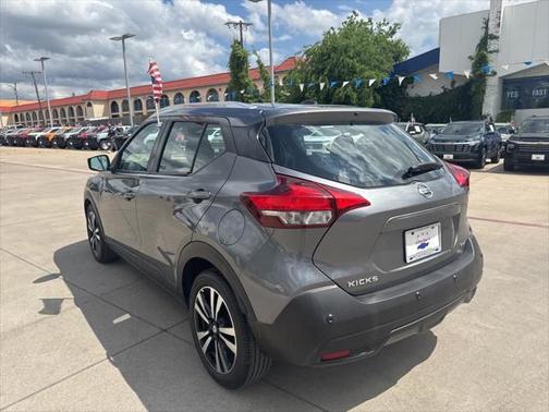 2020 Nissan Kicks SV