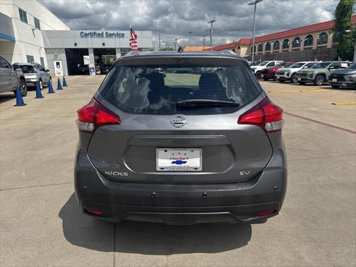 2020 Nissan Kicks SV