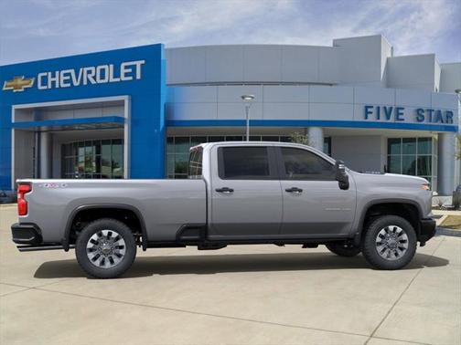 2025 Chevrolet Silverado 2500 Custom