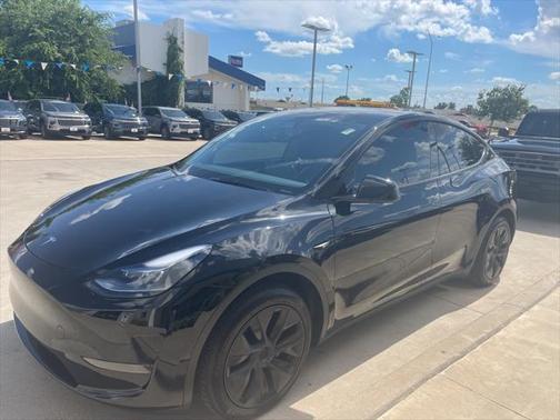 2024 Tesla Model Y Long Range Dual Motor All-Wheel Drive