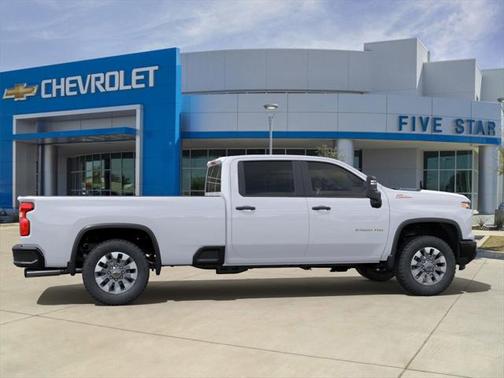 2025 Chevrolet Silverado 2500 Custom