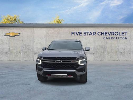 Satin Steel Metallic 2021 Chevrolet Suburban 4WD Z71