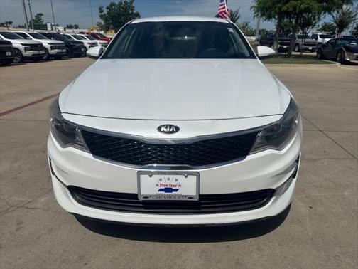 2017 Kia Optima LX