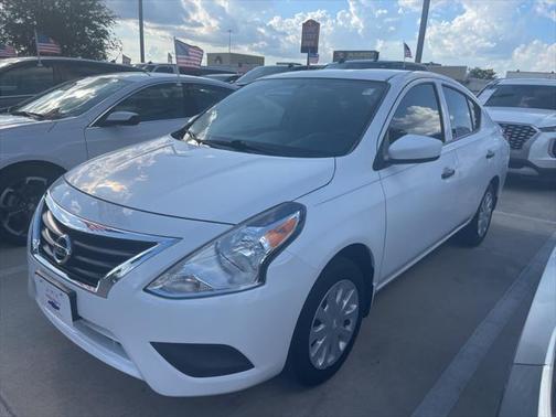 2019 Nissan Versa 1.6 S