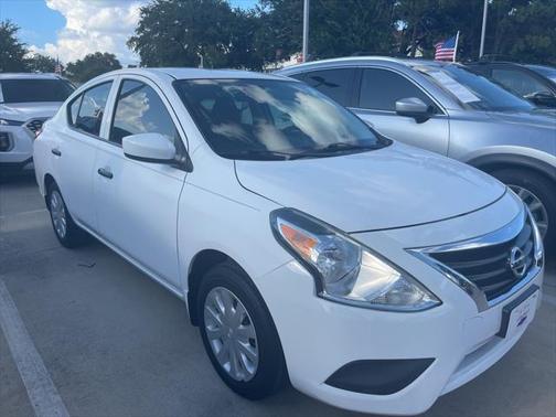 2019 Nissan Versa 1.6 S