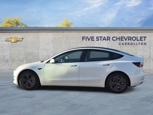 2023 Tesla Model 3 Standard Range