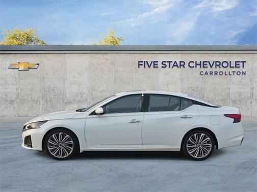 2024 Nissan Altima 2.5 SL