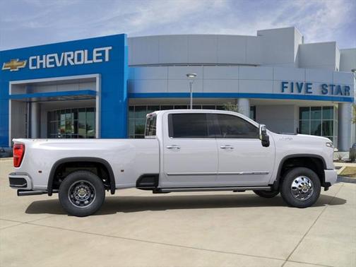 2025 Chevrolet Silverado 3500 High Country