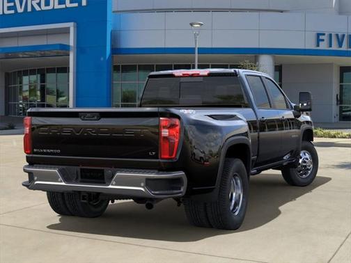 2025 Chevrolet Silverado 3500 LT
