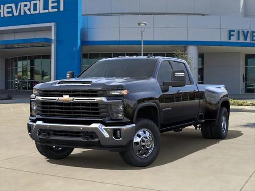 2025 Chevrolet Silverado 3500 LT