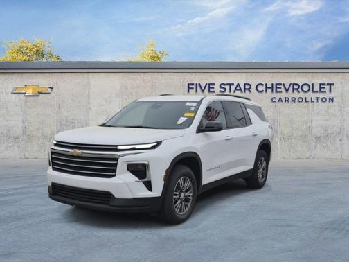 Summit White 2025 Chevrolet Traverse LT