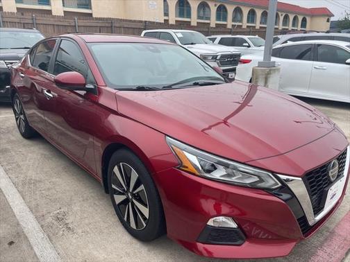 2021 Nissan Altima 2.5 SV