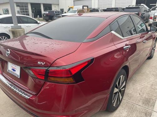 2021 Nissan Altima 2.5 SV
