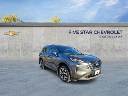 2022 Nissan Rogue SV