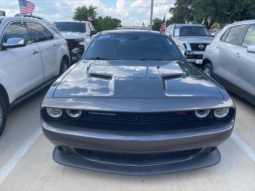 2016 Dodge Challenger R/T Scat Pack