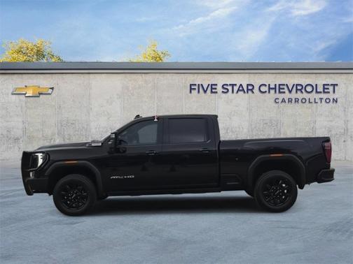 2024 GMC Sierra 2500 AT4