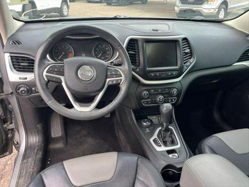 2014 Jeep Cherokee Sport