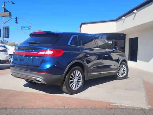 2017 Lincoln MKX Select