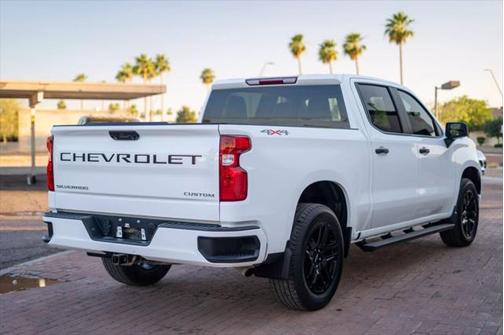 2023 Chevrolet Silverado 1500 Custom